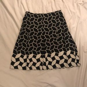 Talbots size 14 black and white flared skirt